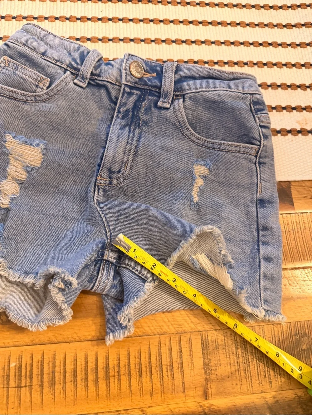 Girls justice size 10 Jean shorts distressed